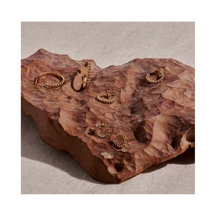 V2H03F728896F25CD5DFBA1566D5A3BF0B5R7806232P4